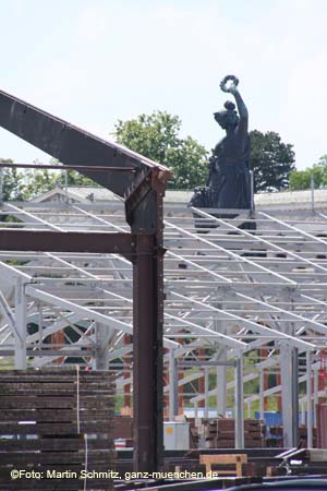 080721aufbau_wiesn56