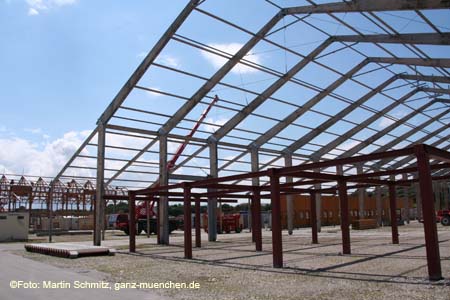 080721aufbau_wiesn72