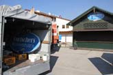 110817wiesnaufbau_21