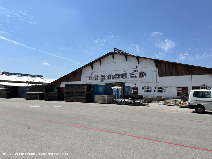 220728wiesnaufbau39tag011