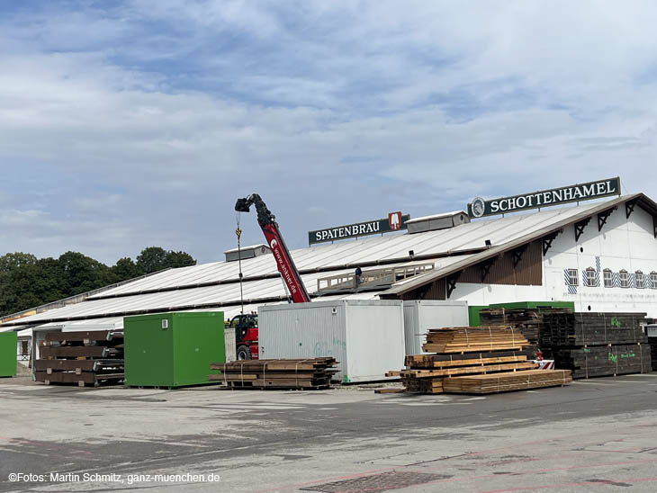 230726wiesnaufbau16-025