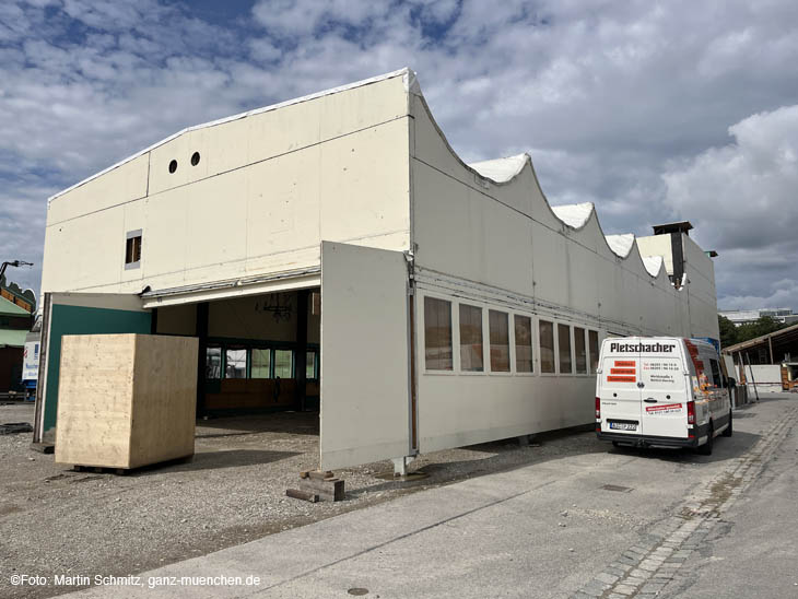 230731wiesnaufbau21-006