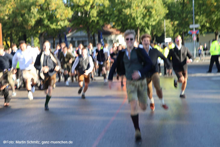 240921wiesn-einlauf002
