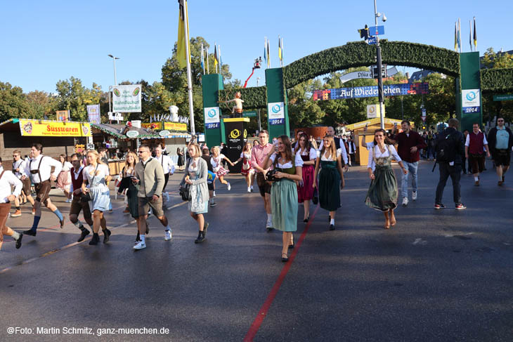 240921wiesn-einlauf009