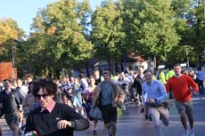 240921wiesn-einlauf006