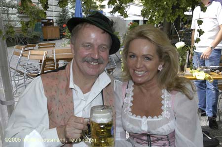 050909ig1_hb_zeltkrug032