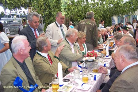 050909hofbraeukrug030
