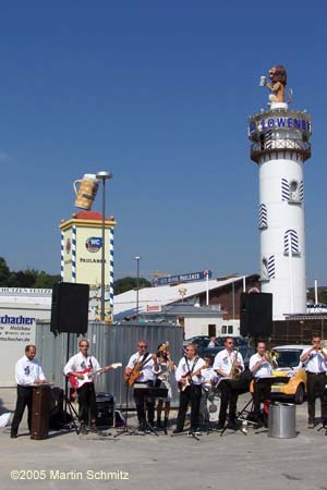 050901weinzelt_richtfest12