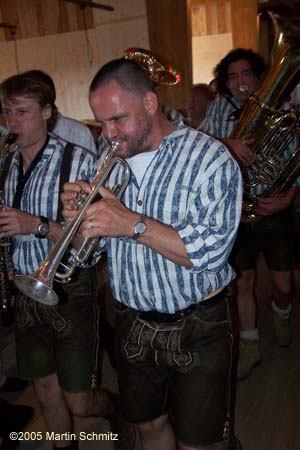 050901weinzelt_richtfest22