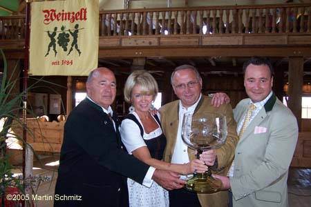 050901weinzelt_richtfest29