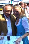 050901weinzelt_richtfest01