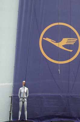 airportopening_h53