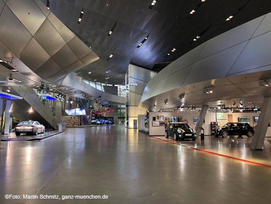 200504bmw_welt022