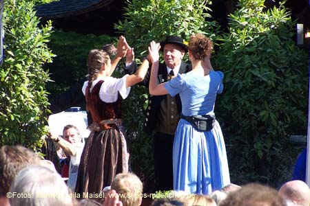 060716kocherlball_mlm147