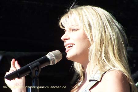 050602yvonne_catterfeld016