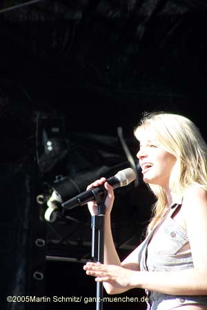 050602yvonne_catterfeld035